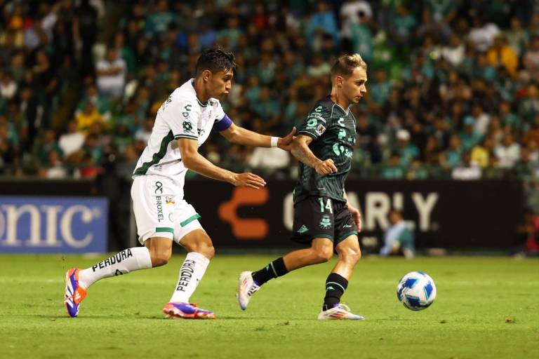León deja vivo a Santos y terminan empatando