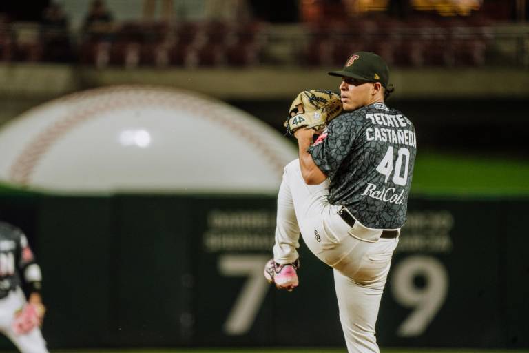 Víctor Castañeda, de Tomateros, es el Lanzador de la Semana