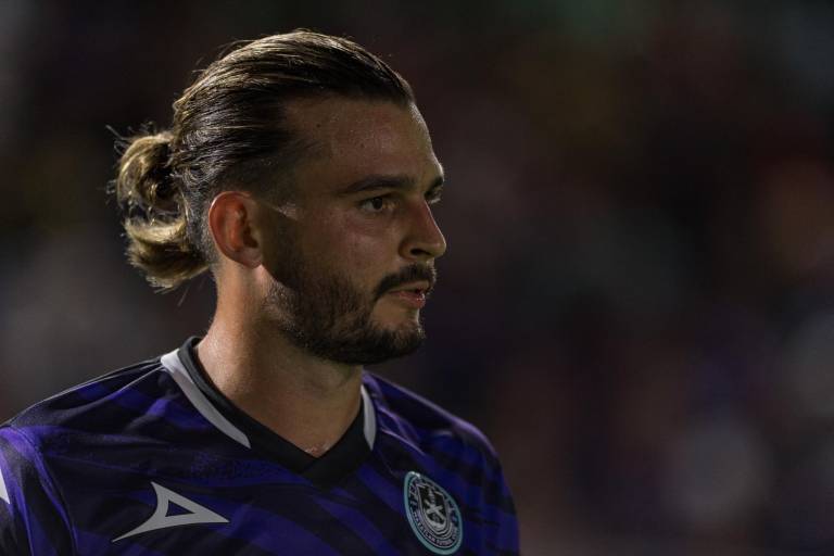 Nicolás Benedetti sufre ruptura de ligamento cruzado anterior izquierda