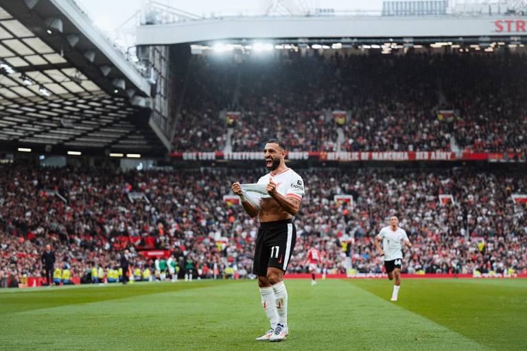 Luis Díaz y Salah fulminan al Manchester United