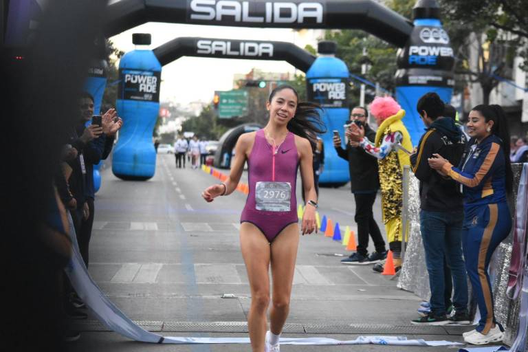 Duranguense Diego Vizcarra vuelve a triunfar en los 10K
