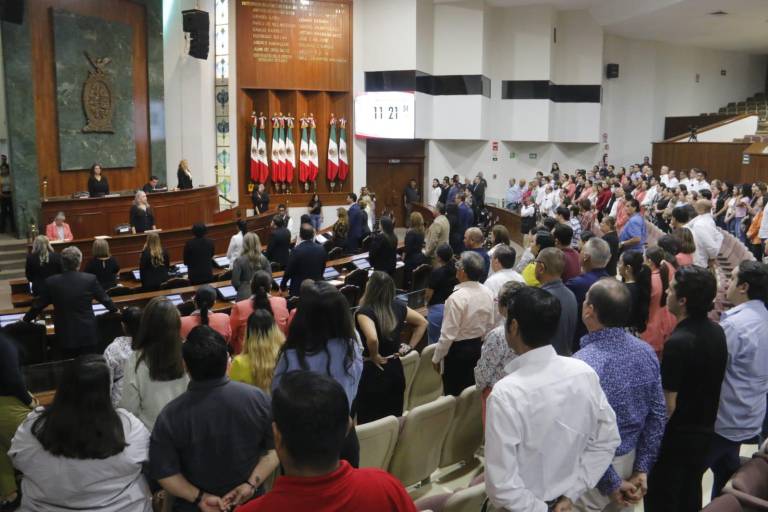 Despide Congreso de Sinaloa último periodo ordinario de la 64 Legislatura; instalan Diputación Permanente