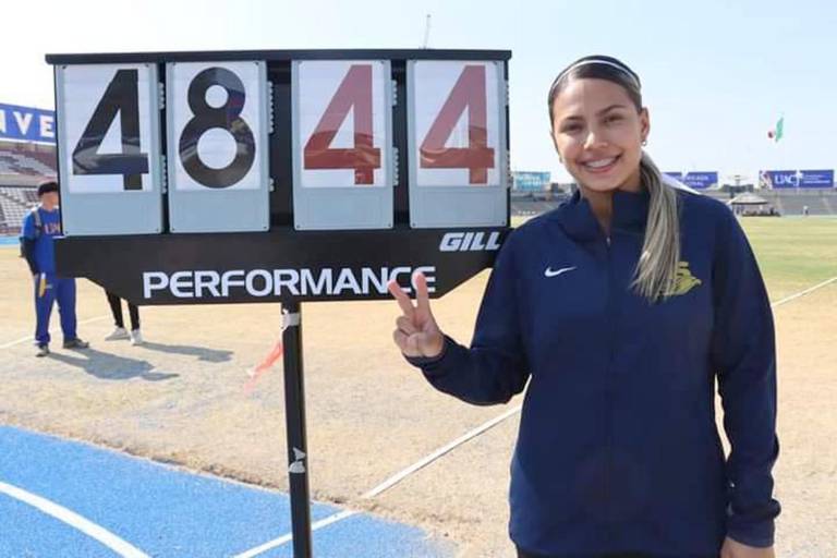 Paulina Cázarez Carrasco se prepara para el Campeonato Nacional de Primera Fuerza