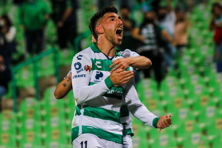 Santos golea a Xolos en Torreón