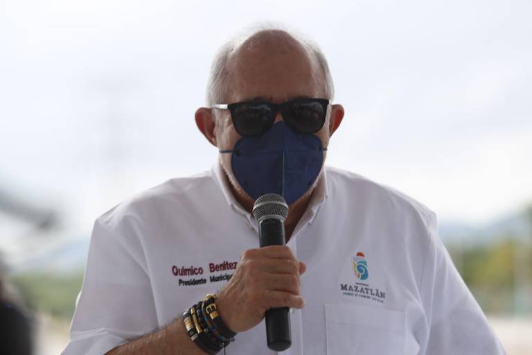 Fallo de Juez contra certificado de vacunación solo protege a una persona: Alcalde de Mazatlán
