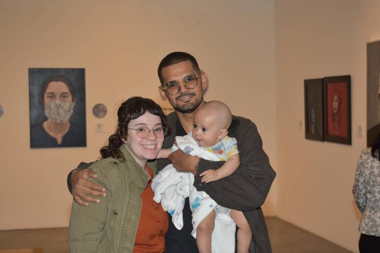 Disfrutan sinaloenses de una noche de galería en la exposición ‘Alma y Horizontes’