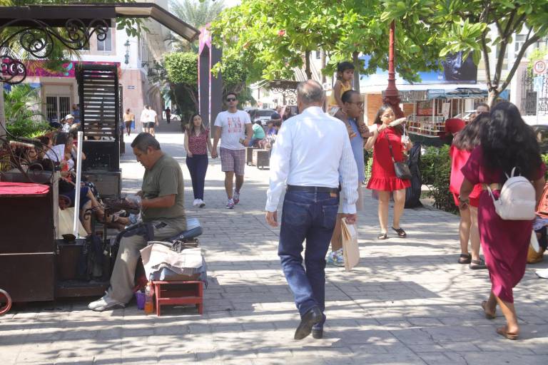 Pasa desapercibido en Mazatlán el Día Internacional del Hombre