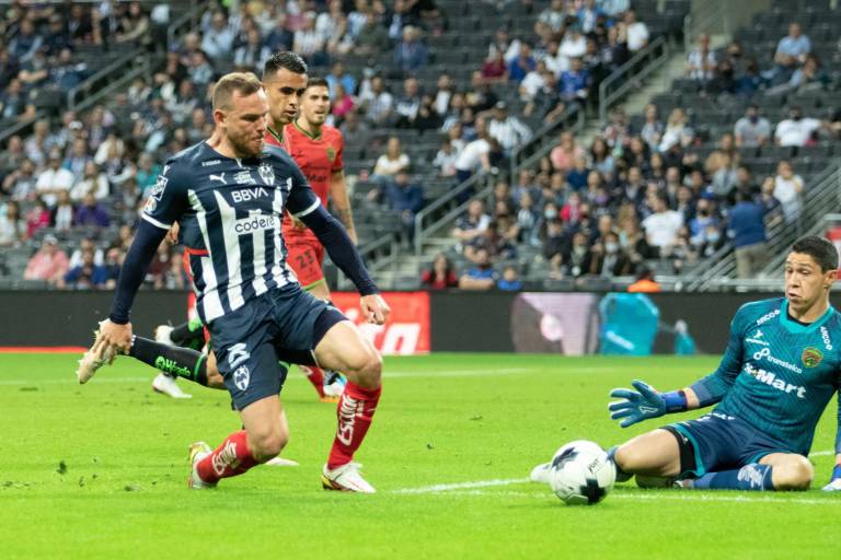 Rayados golea a Bravos y llega al Clásico Regio con tres triunfos al hilo