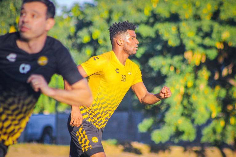 Dorados, a mantener la paternidad como local ante Leones Negros