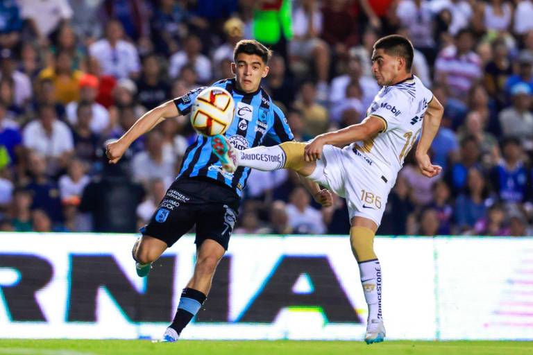 Querétaro hunde más a Pumas