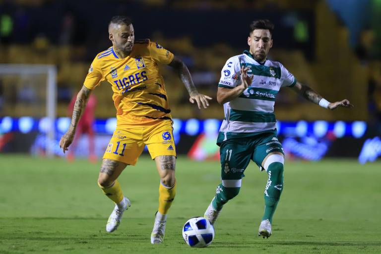 Tigres logra rescatar un punto en casa ante Santos Laguna