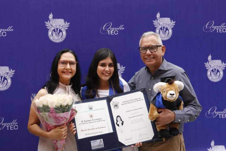 Dice adiós el Tec de Monterrey a una nueva generación