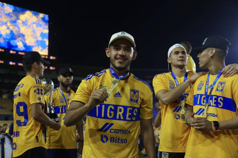 Tigres ‘madruga’ para festejar con su afición en el Volcán