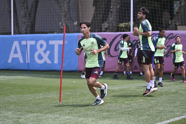 Diego Lainez causa baja de la Copa América