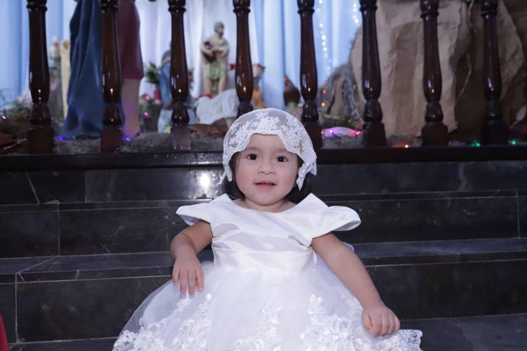 Zoé ya es hija de Dios