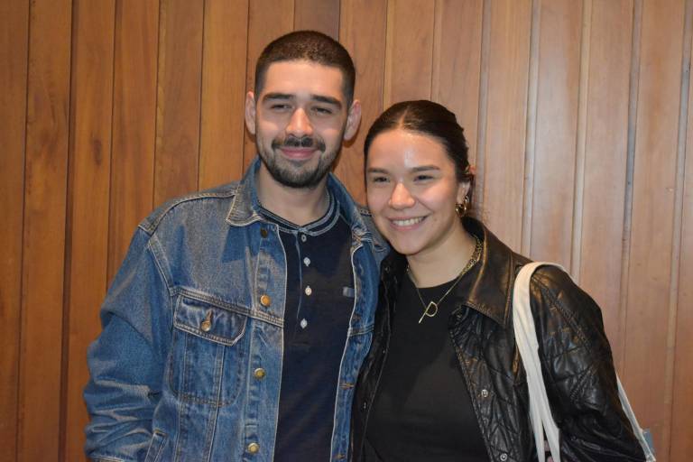 Disfrutan familias de la música sinfónica