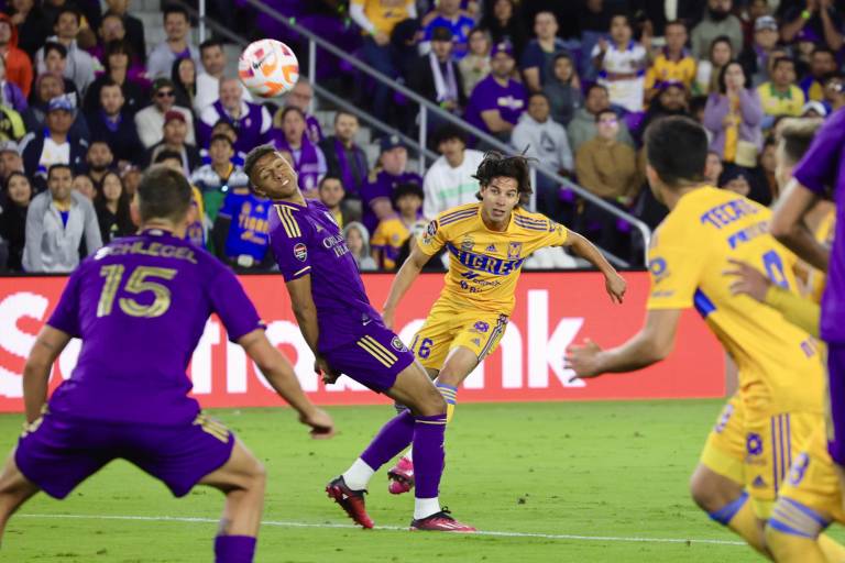 Tigres avanza con sufrimiento en la Concachampions