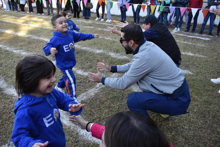 Corren con velocidad en la Miniolimpiada 2023 de la Activa Integral