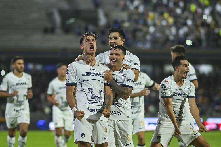 Pumas se sacudió la derrota del Clásico Capitalino con goleada de 4-0 ante Querétaro