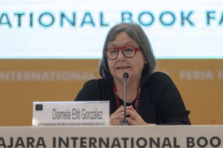 Diamela Eltit será homenajeada por el gobierno chileno; la UdG hará un un conversatorio en torno a su obra