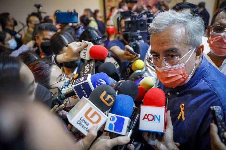 Apalabra Rocha dos créditos de $300 millones por si no llega recurso para cerrar el año