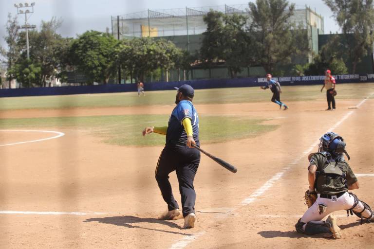 CBTIS 51 hace explotar su ofensiva en Liga Magisterial