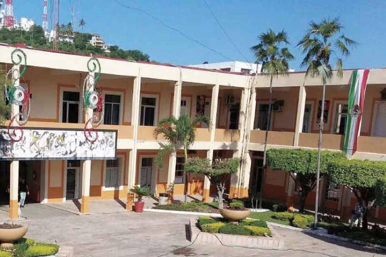 Mazatlán reprueba en cuentas públicas de 2019; pagos dobles y subejercicio fiscal, entre las irregularidades
