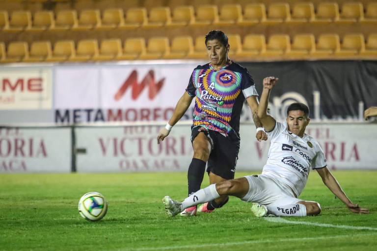Dorados de Sinaloa, vapuleado en Oaxaca
