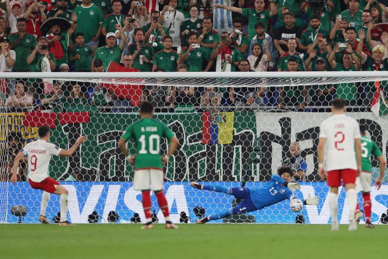México no encuentra el gol y empata 0-0 ante Polonia con un Guillermo Ochoa salvador
