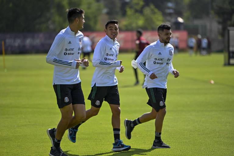 Encabezado por Raúl Jiménez y ‘Tecatito’ Corona, México se concentra para duelos claves