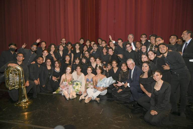 Celebra Fundación Azteca 25 años con una gala de ballet con Isaac Hernández