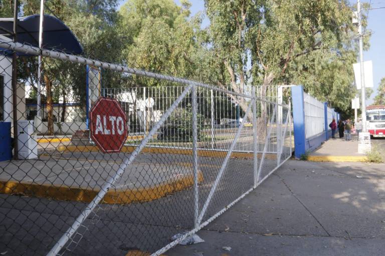 Violencia y paro laboral en la UAS interrumpen la educación de Sandra en Mazatlán