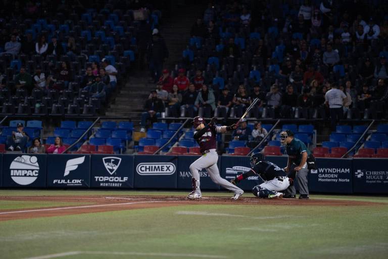 Tomateros de Culiacán divide honores con Sultanes