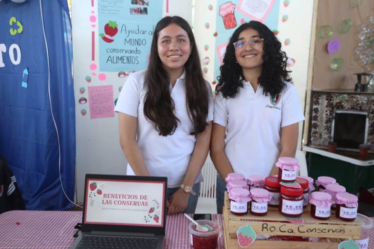 Alumnos del ICO participan en la Feria de las Ciencias