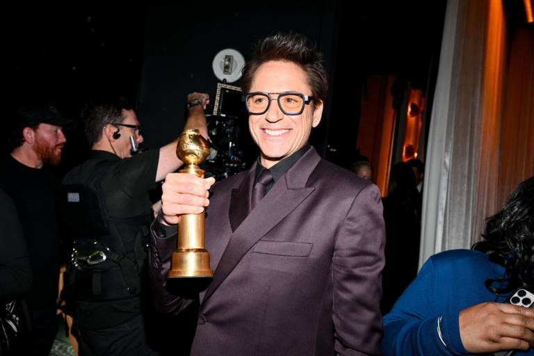 Triunfa ‘Oppenheimer’ como mejor película en los Golden Globes 2024