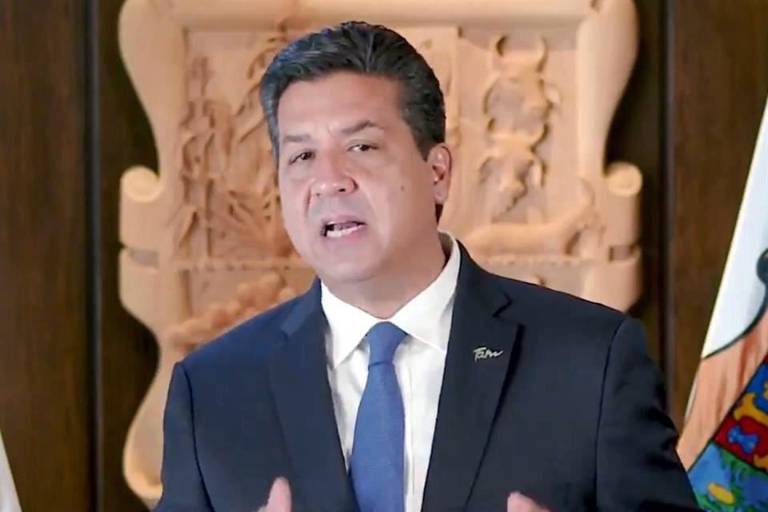 Juez federal concede suspensión provisional a Cabeza de Vaca contra orden de aprehensión
