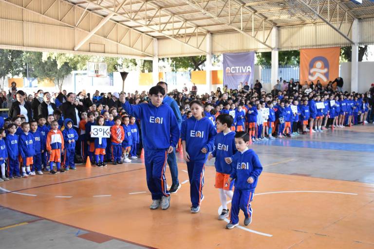 Corren con velocidad en la Miniolimpiada 2023 de la Activa Integral