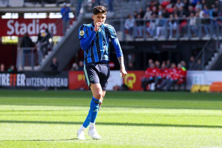 Edson Álvarez salva al Ajax de la derrota