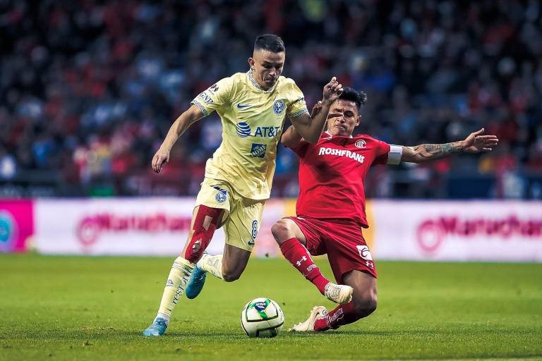 América rescata el empate en Toluca