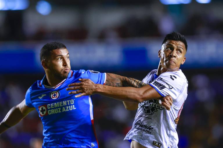 Cruz Azul saca agónico empate en Querétaro