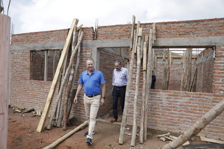 Nuevas viviendas para pobladores de presa Santa María van con buen avance: Quirino