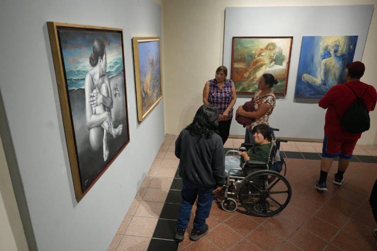 Plasman artistas su visión del agua como promesa de vida