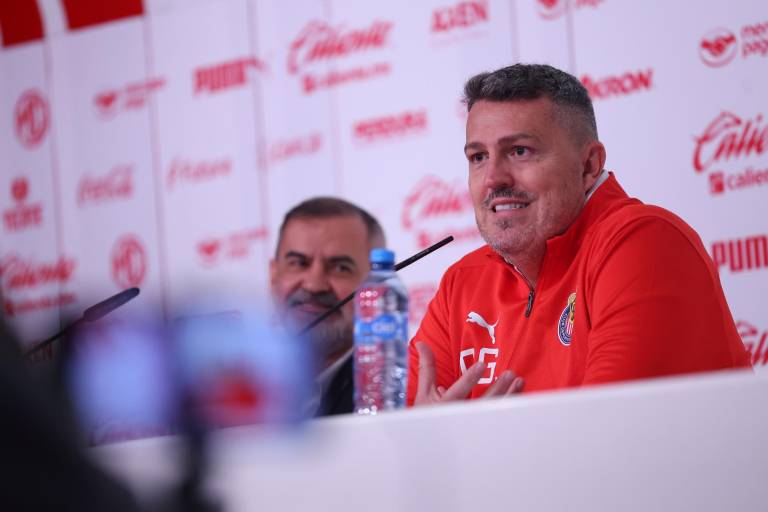 Chivas será valiente y apasionado como su afición: Óscar García, nuevo DT