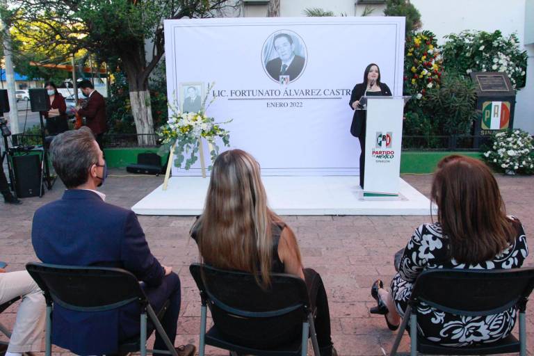 Rinden homenaje a Fortunato Álvarez Castro, un pilar de la historia del PRI en Sinaloa