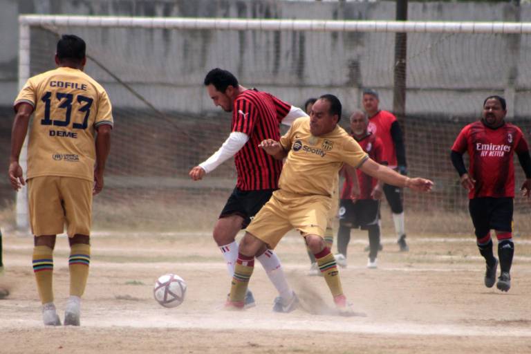 SNTE cierra con triunfo en Liga de Futbol Diamante