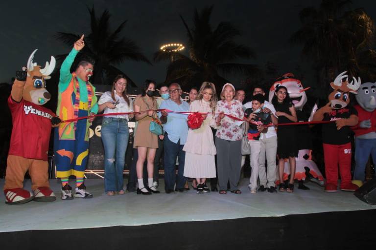 Festejan el Día Internacional de la familia en el lanzamiento de la marca MazFest