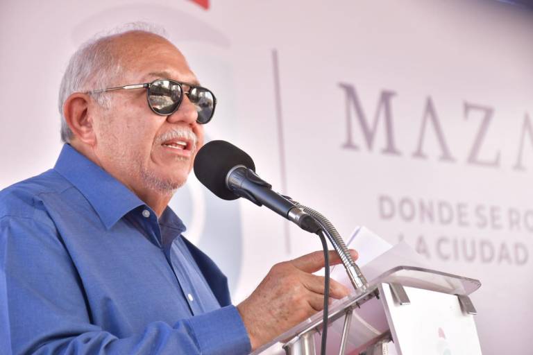 El mismo Gobierno de Mazatlán exhibe a ‘El Químico’: niega que haya gestionado 500 mil vacunas en Texas
