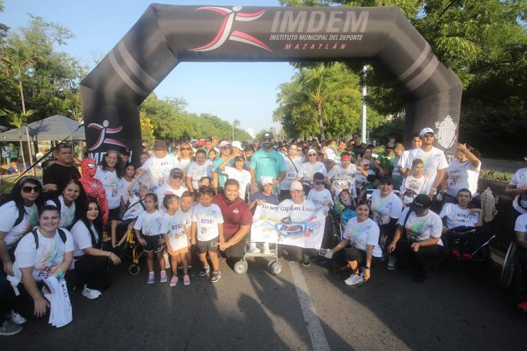 Corren a beneficio de niños con Parálisis Cerebral