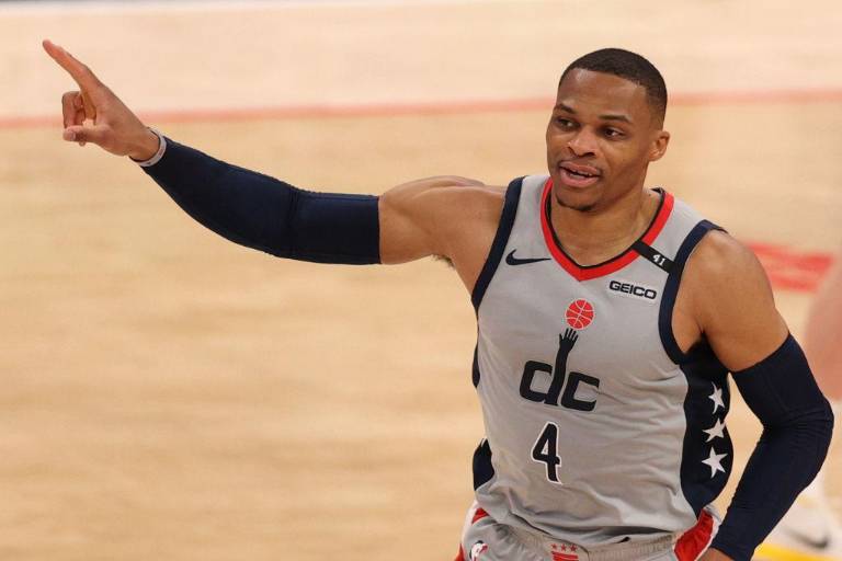 Un nivel espectacular de Russell Westbrook y Bradley Beal permite que Washington Wizards sorprenda a Utah Jazz