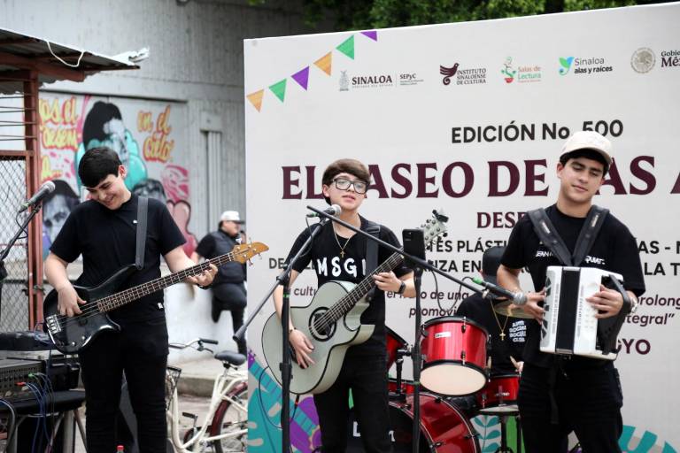 Con música norteña y trova inicia año el Paseo de las Artes